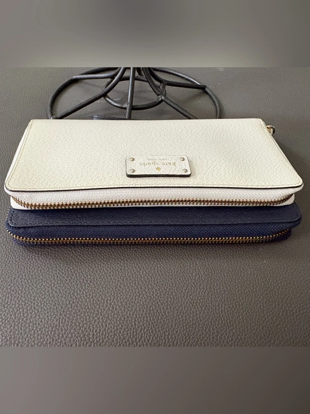 Kate Spade Anita Grove Street Two Tone Wristlet Clutch Wallet
